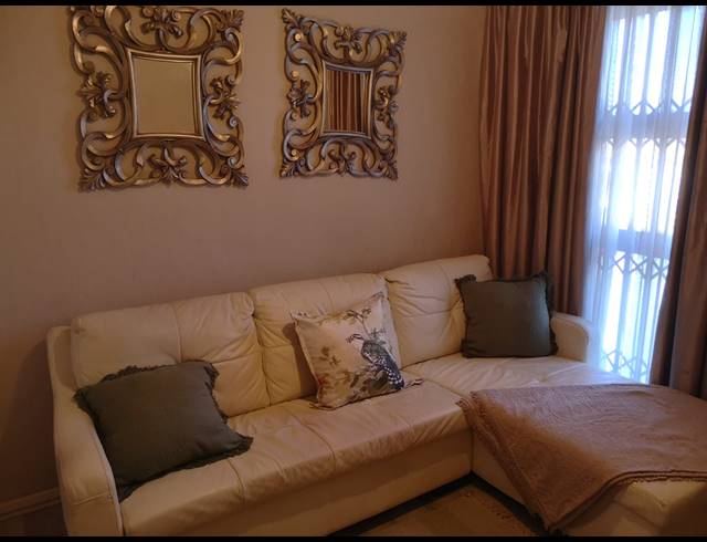 3 BEDROOM TOWNHOUSE FOR SALE IN BULWER